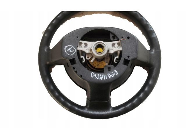 Volant Daihatsu Sirion 2014