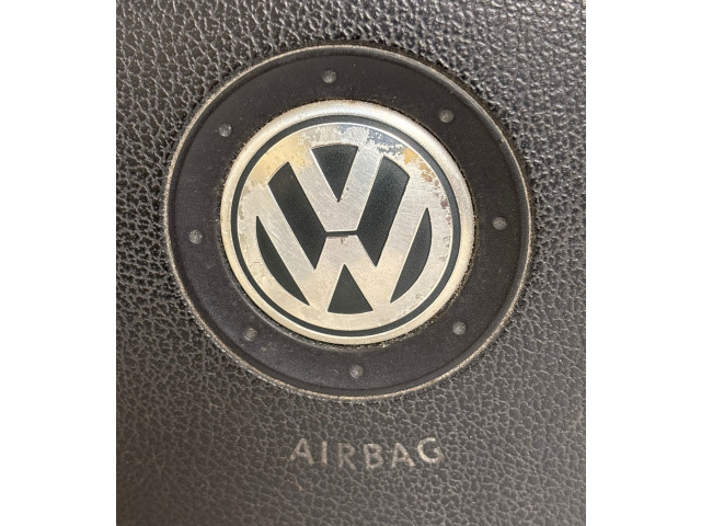 Руль Volkswagen Touran I  2003 - 2010 года       