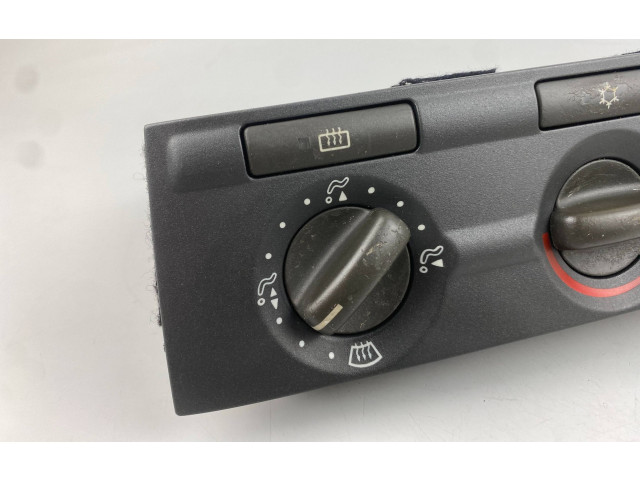 Блок управления климат-контролем 30804633 Volvo S40, V40