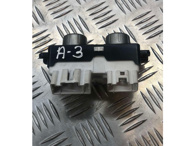 Блок управления климат-контролем 27501EA600 Nissan Pathfinder R51