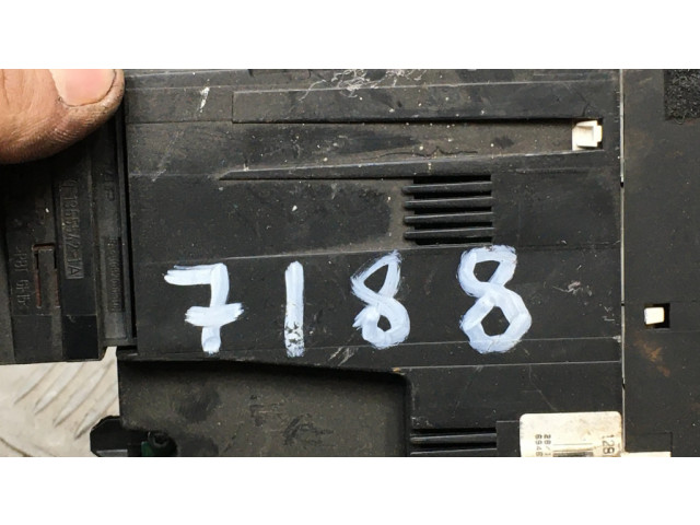 Блок управления кондиционера воздуха / климата/ печки (в салоне)