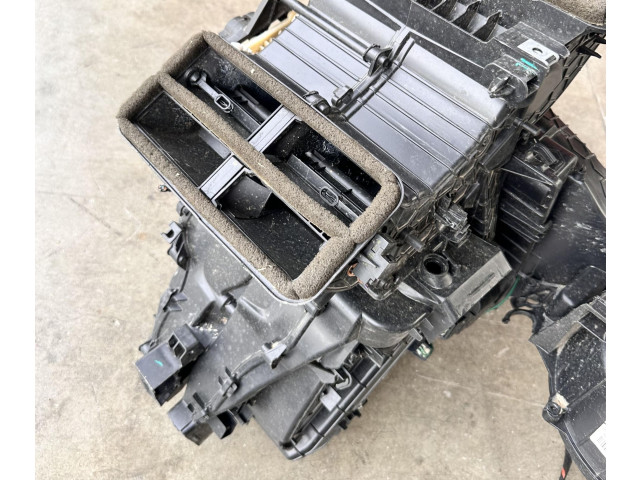 Вентилятор радиатора     MR1138004221, MR1138004221    Jeep Renegade 