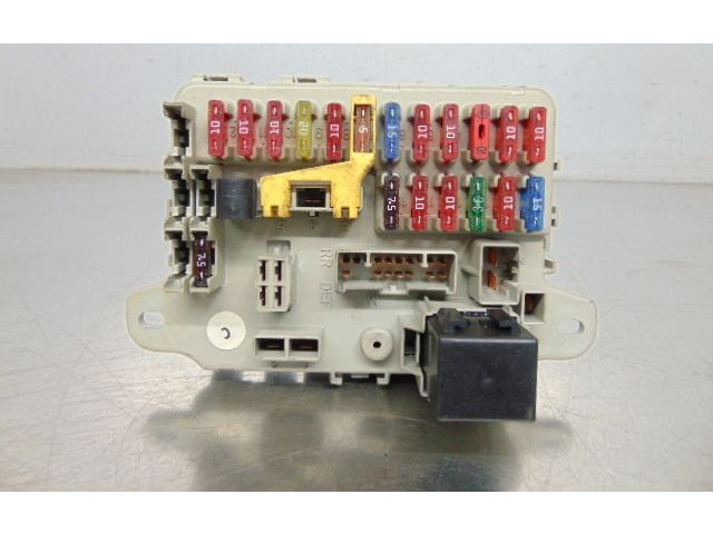 Блок предохранителей    Rover 25    