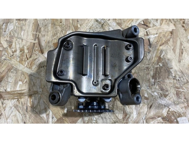 Масляный насос 7612772 BMW 5 F10 F11 4.4