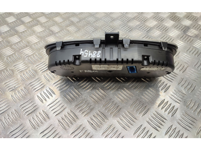 Geschwindigkeitsmesser Cockpit 5J0920810D   Skoda Fabia Mk2 (5J)       