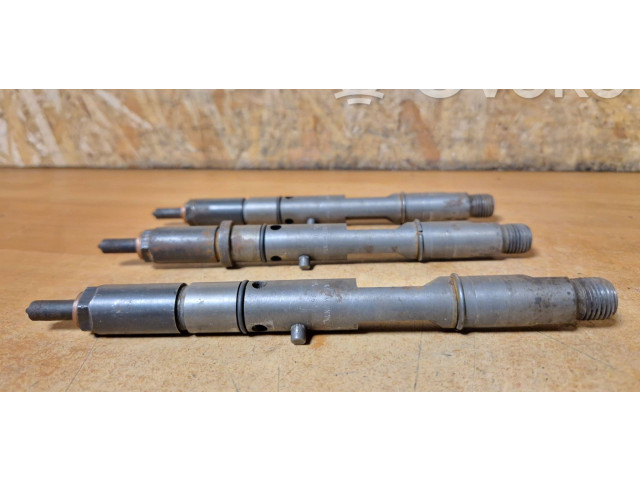 Форсунка 059130201f, 0432133797    Audi A6 S6 C5 4B   