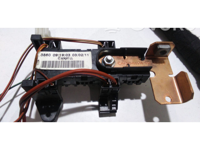 Pojistková skříňka Řídící jednotka BSM A6395400018, 48094 Mercedes-Benz Vito Viano W639 2011