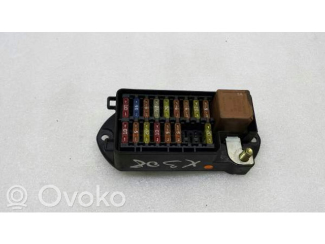 Блок предохранителей LJD2800BB Jaguar XJ X308