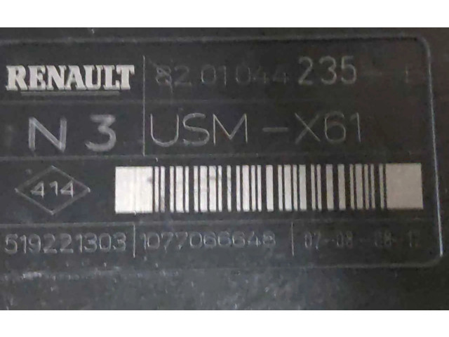   Pojistková skříňka 820144235   Renault Kangoo  2012