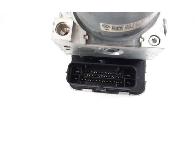 Блок АБС 7E0907379P, 7E0614517M Volkswagen Caddy 2015 - 2020 года