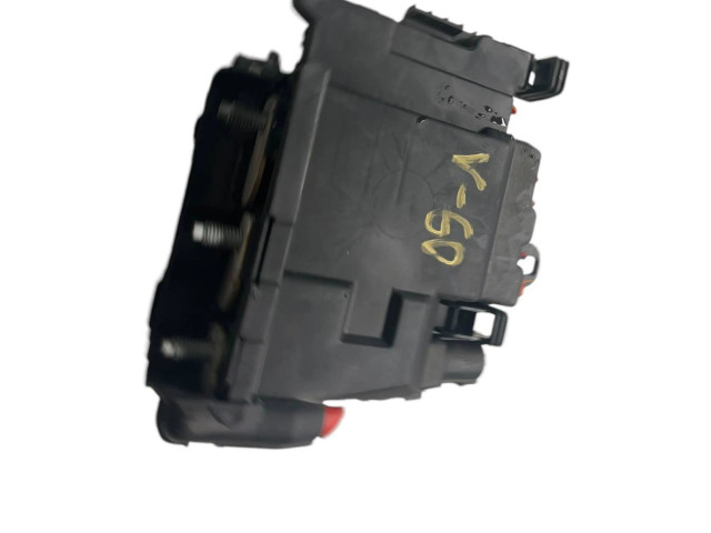 Pojistková skříňka 30659092, K067R Volvo V60 2011