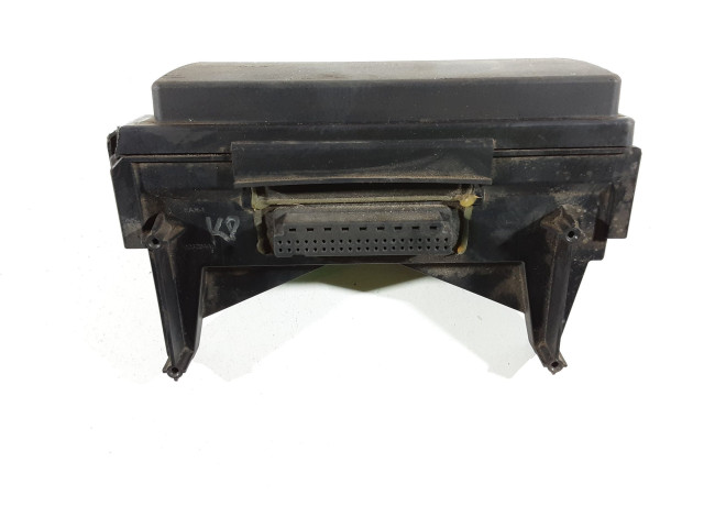 Блок предохранителей 04692073AB, L0023294AB Jeep Grand Cherokee (WK)