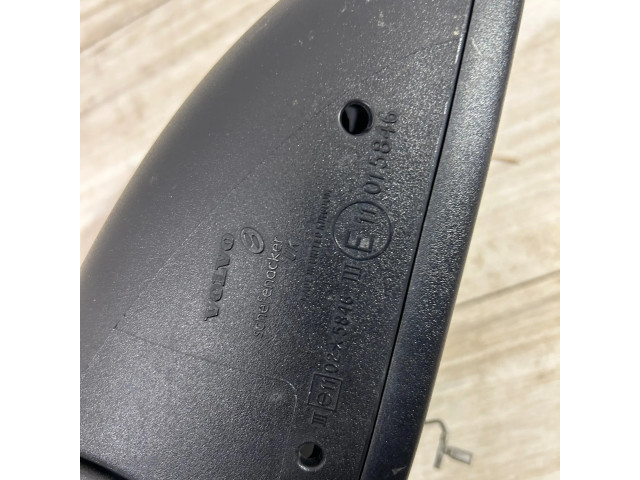 Zpětné zrcátko Aston Martin Vantage III 2015