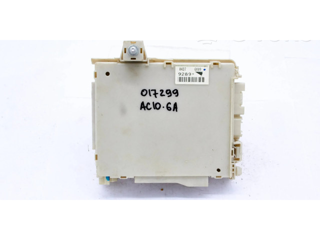 Pojistková skříňka 8267030230 Lexus GS 300 350 430 450H 2007