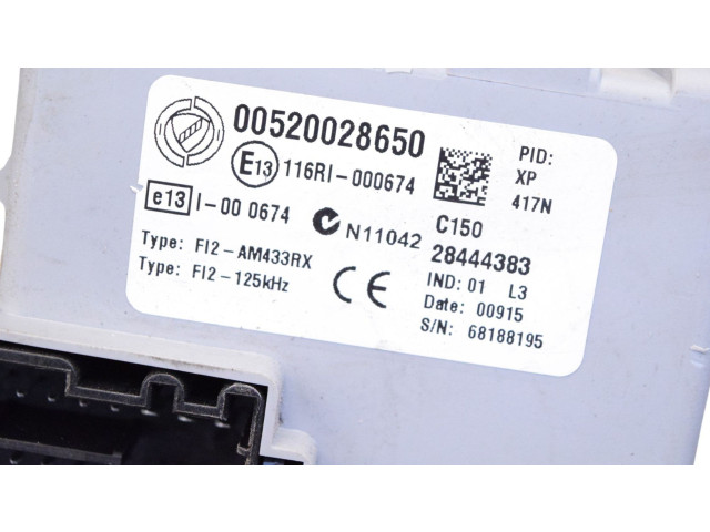 Блок предохранителей 00520028650   Opel Combo D    