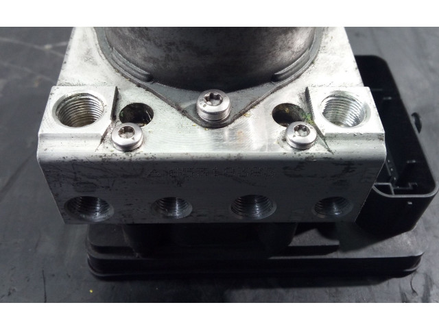 Блок АБС 6R0614517CA, 65319383 Skoda Rapid (NH) 2012 - 2019 года