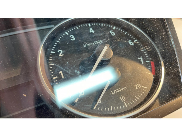 Přístrojová deska BMW X1 E84 2014 9284265