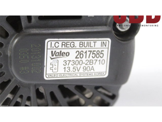 Генератор 373002B710   KIA Ceed      