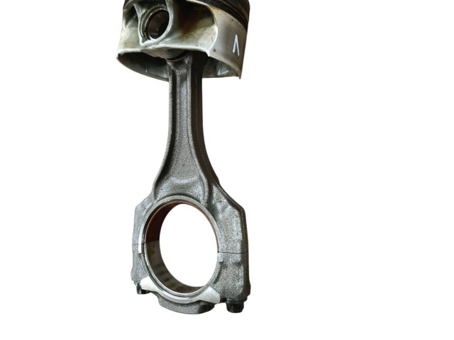 Píst 7646892 BMW 7 G11 G12 N63R