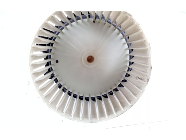Вентилятор печки    DT116625160, 272104788R   Renault Clio V