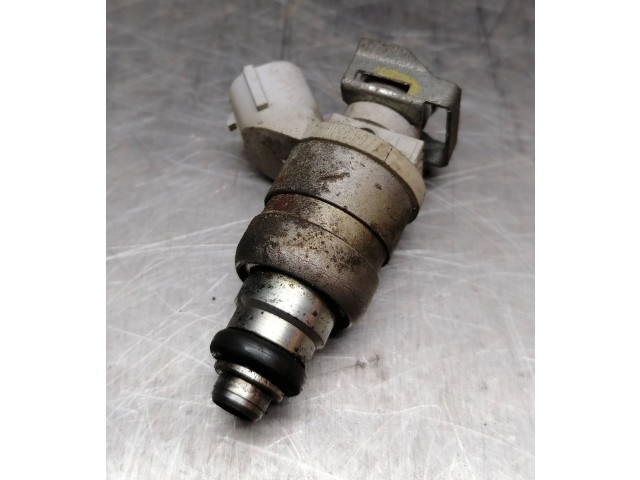 Форсунка MR988977 Mitsubishi Lancer X