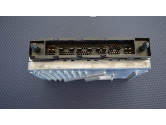 Блок управления двигателя    Volvo V70