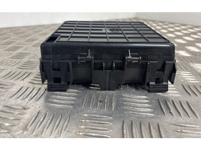 Блок предохранителей JX6T14D068AE, M0R0CC0   Ford Focus    