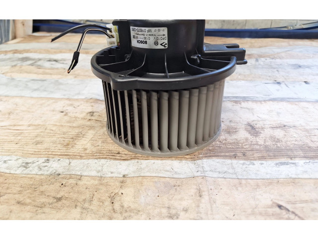 Вентилятор печки MF0160700260, 0130111191 Mitsubishi Space Star