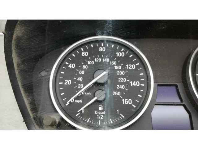 Панель приборов    BMW X5 E70       