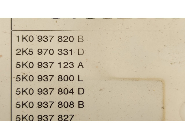   Pojistková skříňka 1K0937820B, 5K0937123A   Volkswagen Caddy 2015