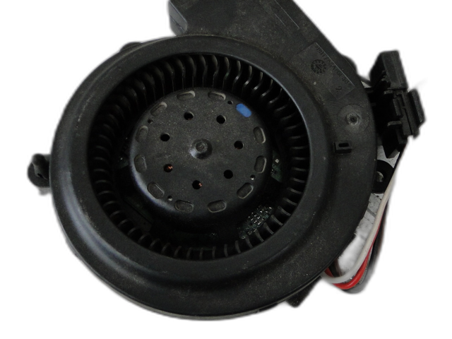 Вентилятор печки 4N0915213B, 4N0915213B Audi Q3 F3