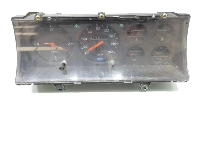 Přístrojová deska Nissan Patrol 160