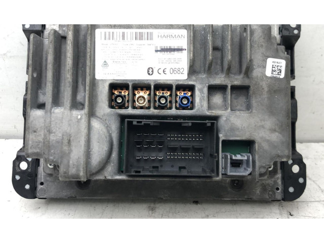 Дисплей       Jeep Cherokee