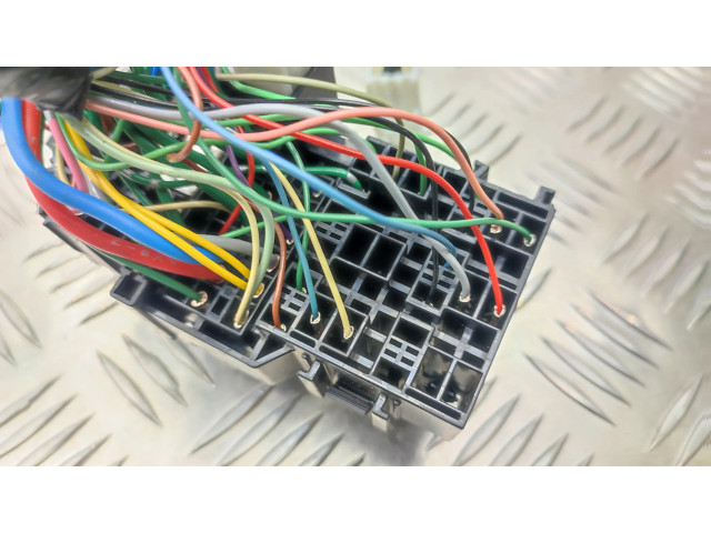 Pojistková skříňka Mazda 3 2019