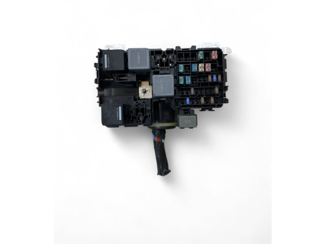 Блок предохранителей 31384034   Volvo XC90    