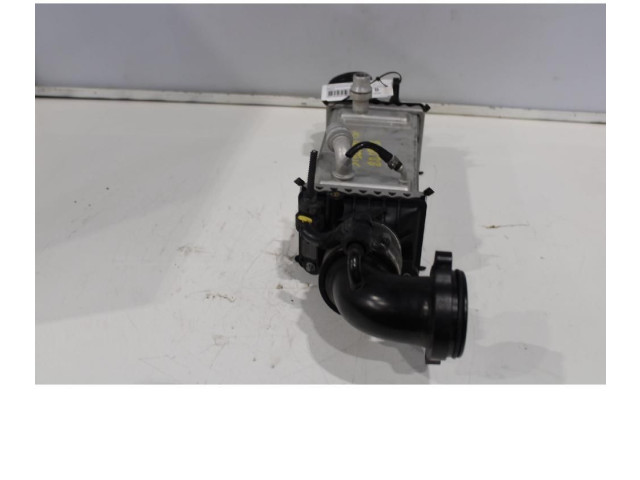 Интеркулер HW296004 Alfa Romeo Stelvio