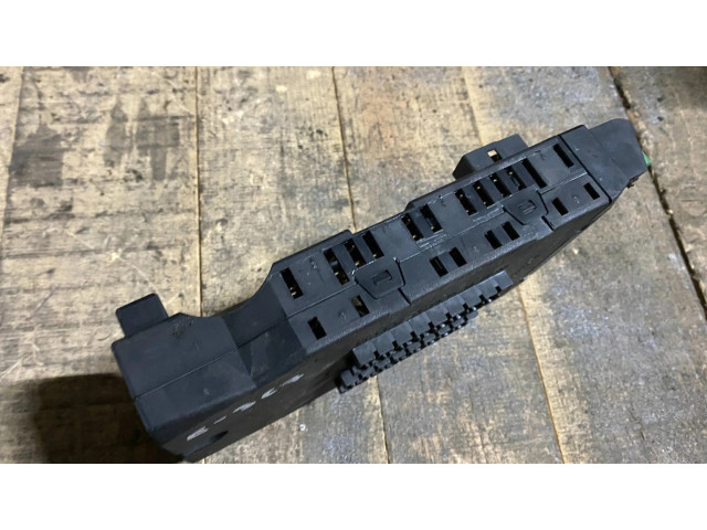   Pojistková skříňka a0005400650, 0005400650   Mercedes-Benz Vito Viano W638 1996