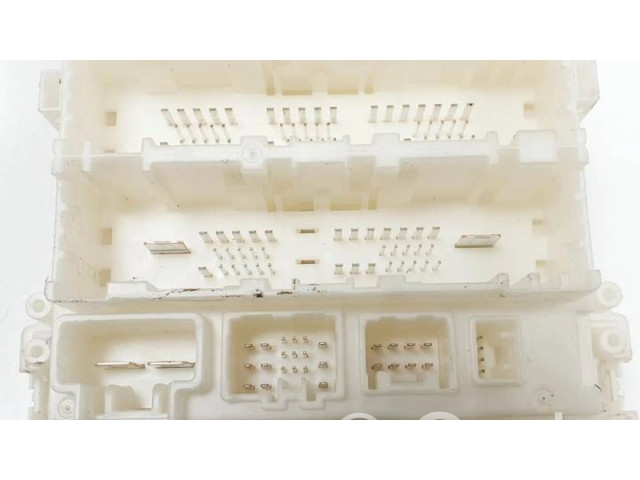 Блок предохранителей 747056360w   Honda Jazz    