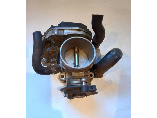 Дроссельная заслонка 408237210001   Audi A4 S4 B5 8D