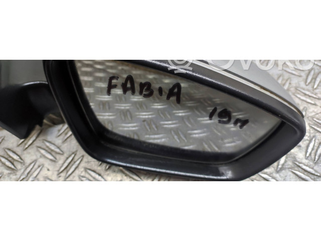 Зеркало электрическое        Skoda Fabia Mk3 (NJ)  2015 - 2021 года   