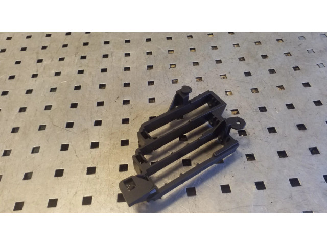 Другая деталь салона