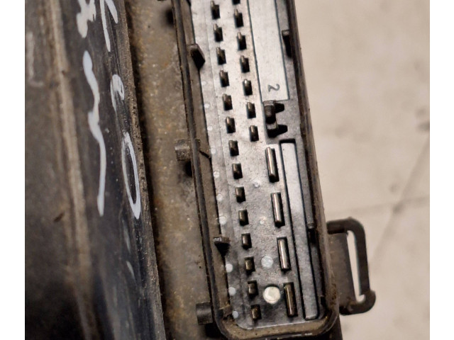 Блок АБС 8200085584, BCB02AAY2 Renault Clio II 2001 - 2005 года