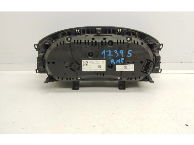 Панель приборов 5G1920741   Volkswagen Golf VII       