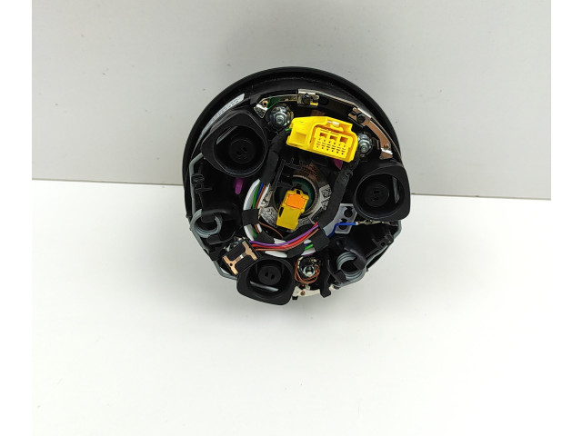 Подушка безопасности водителя 81A880201S   Audi Q2 -