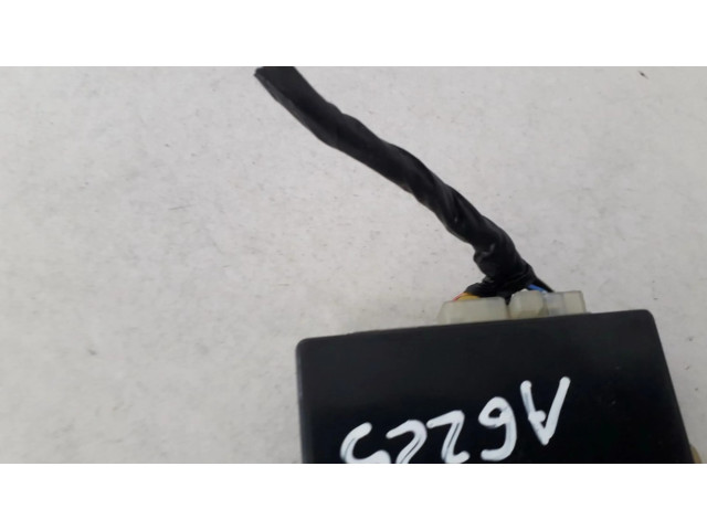 Блок управления MR116523, SSA531C132 Mitsubishi Carisma