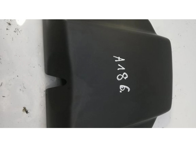 Другая деталь салона