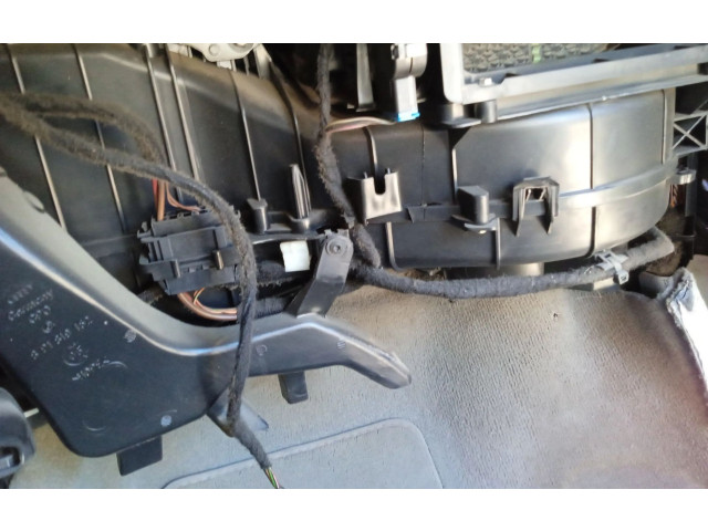 Вентилятор печки Audi A3 S3 8P