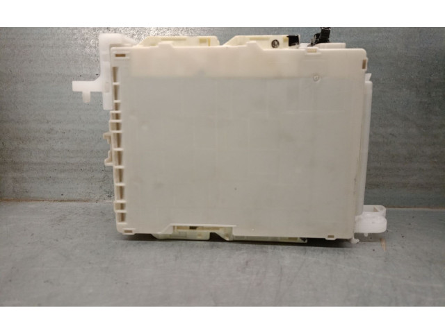 Pojistková skříňka Řídící jednotka BSM 8273052K40, 8B270506 Toyota Yaris 2018