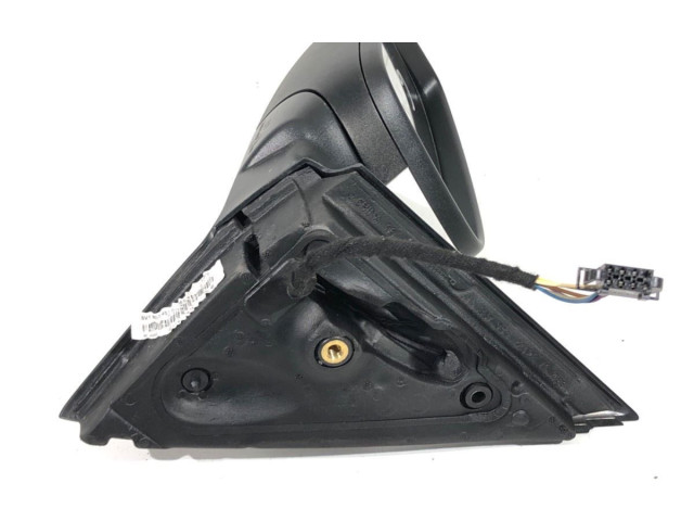 Зеркало электрическое Skoda Fabia Mk3 (NJ) 2015 - 2021 года