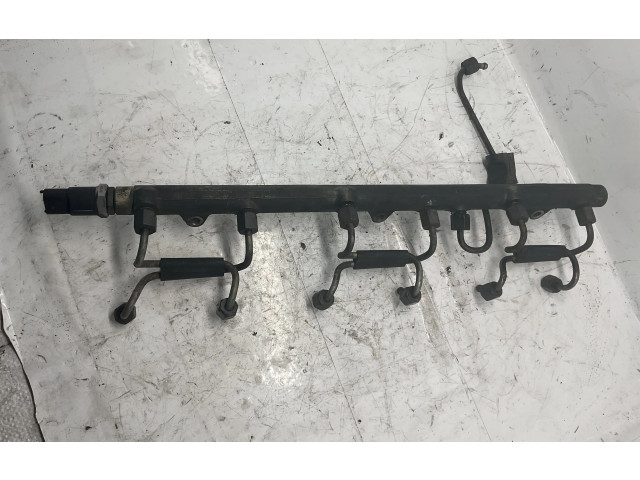 Vstřikovací lišta BMW X5 E53